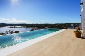 LA CASA DEL LAGo